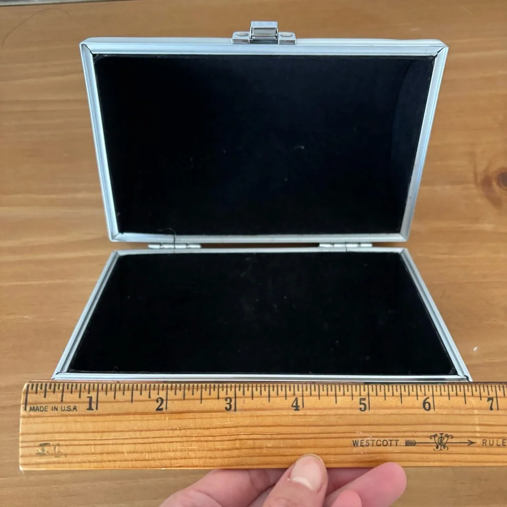 Small makeup case - Picture 3 of 3